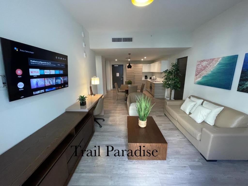 Costa Hollywood Steps To Beach المظهر الخارجي الصورة