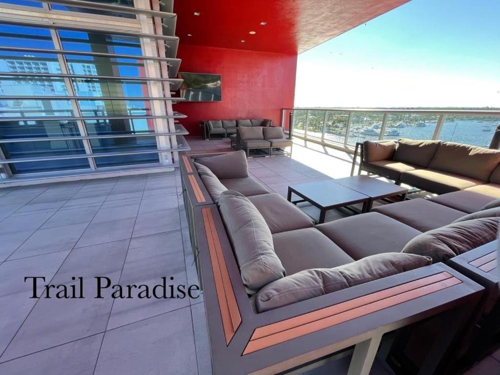 Costa Hollywood Steps To Beach المظهر الخارجي الصورة