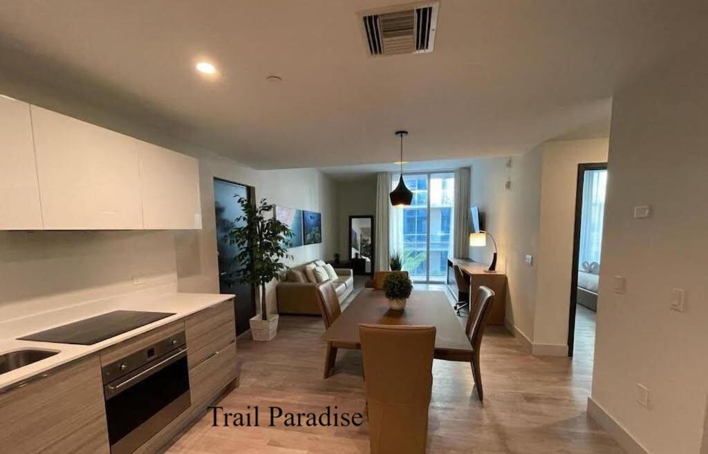 Costa Hollywood Steps To Beach المظهر الخارجي الصورة